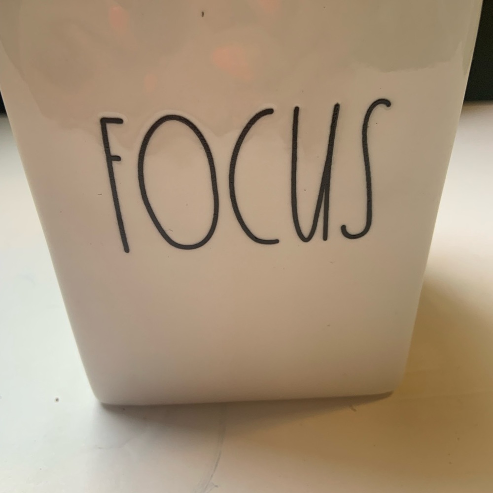 Rae Dunn Focus cube with black rim. - Picture 5 of 5